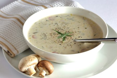 White bean and mushroom soup